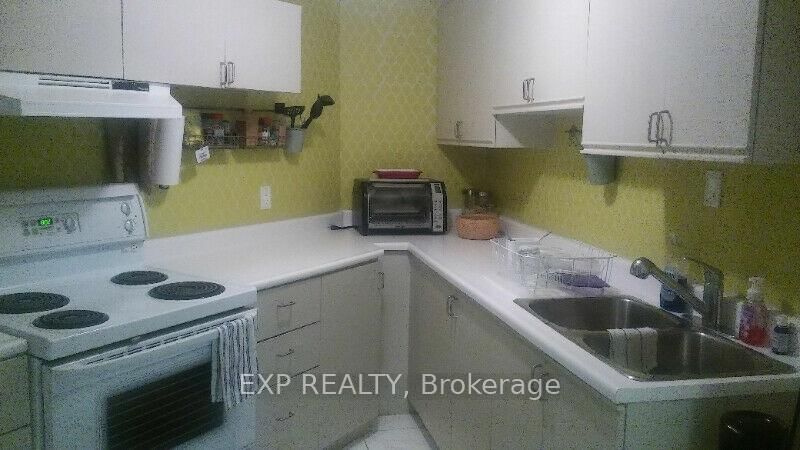 31 Matterdale Avenue, Unit BSMT Room-L - Photo 2