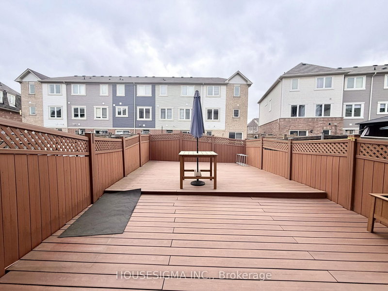 92 Lathbury St, Brampton, L7A 0R8 | Image 3