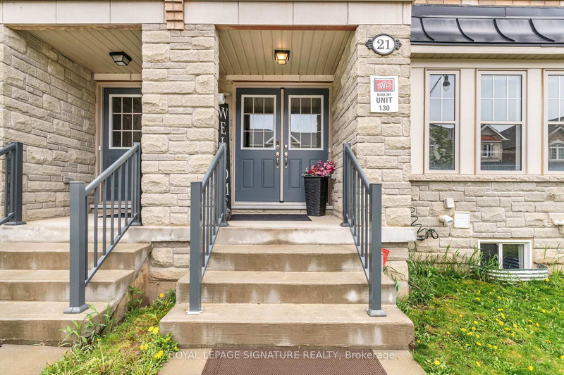 21 Fresnel Rd S, Brampton, L7A 4Z2 | Image 2
