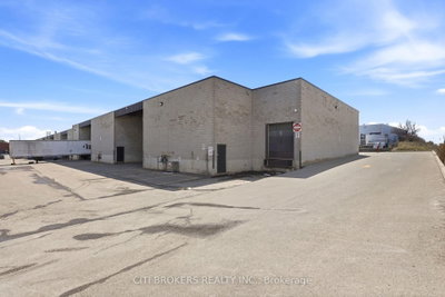 Unit 3 — 2074 Steeles Avenue E — photo 5