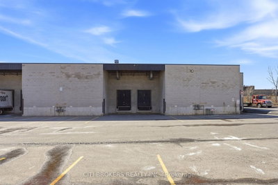 Unit 3 — 2074 Steeles Avenue E — photo 6