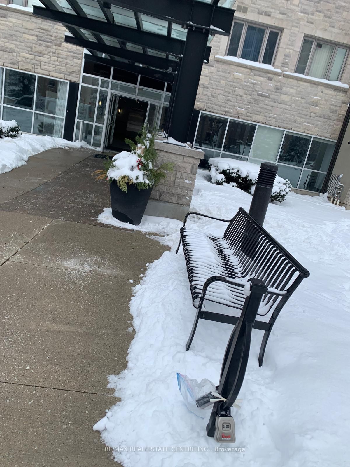 570 Lolita Gardens, Unit 424 - Photo 11