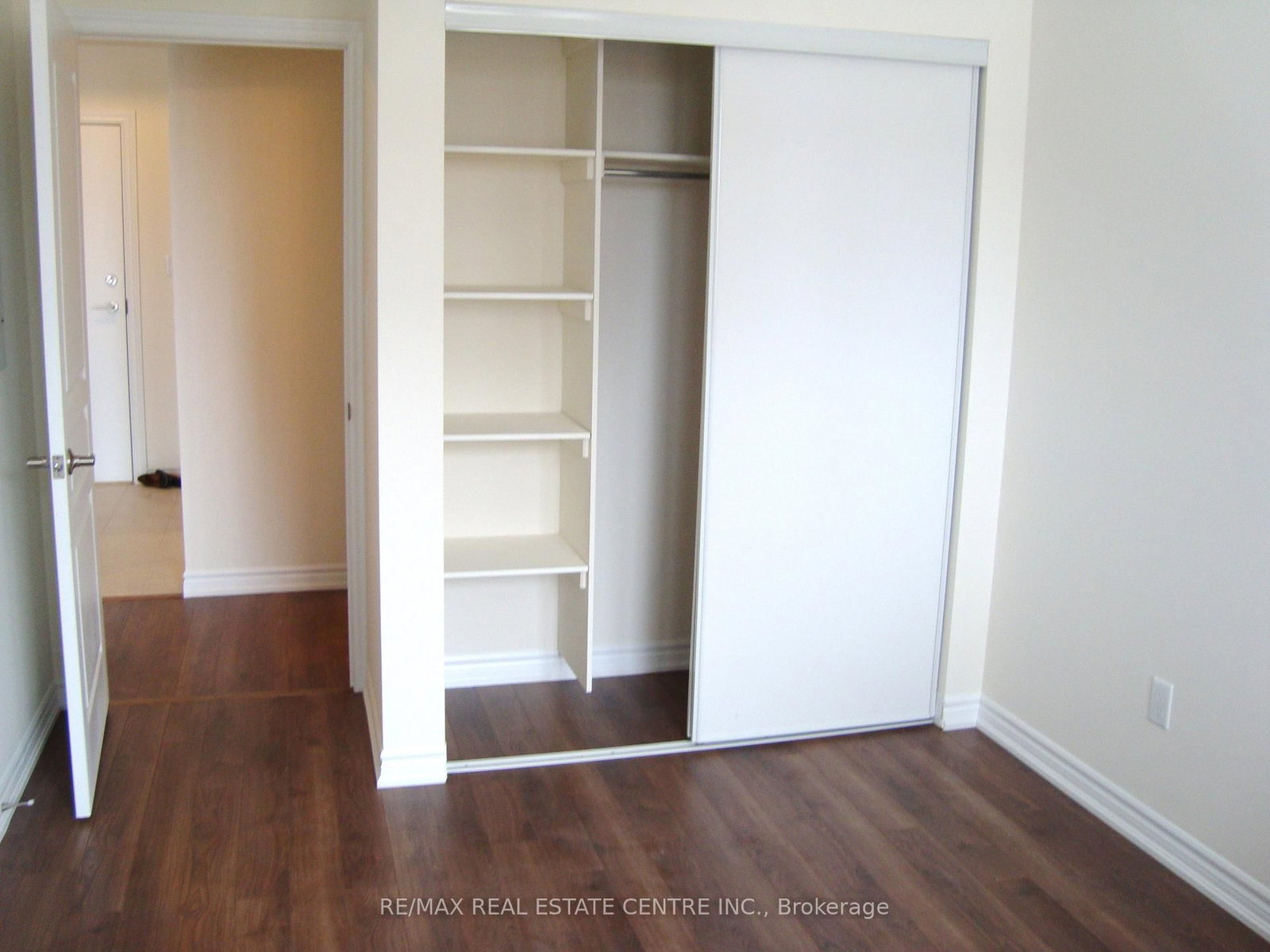 570 Lolita Gardens, Unit 424 - Photo 22
