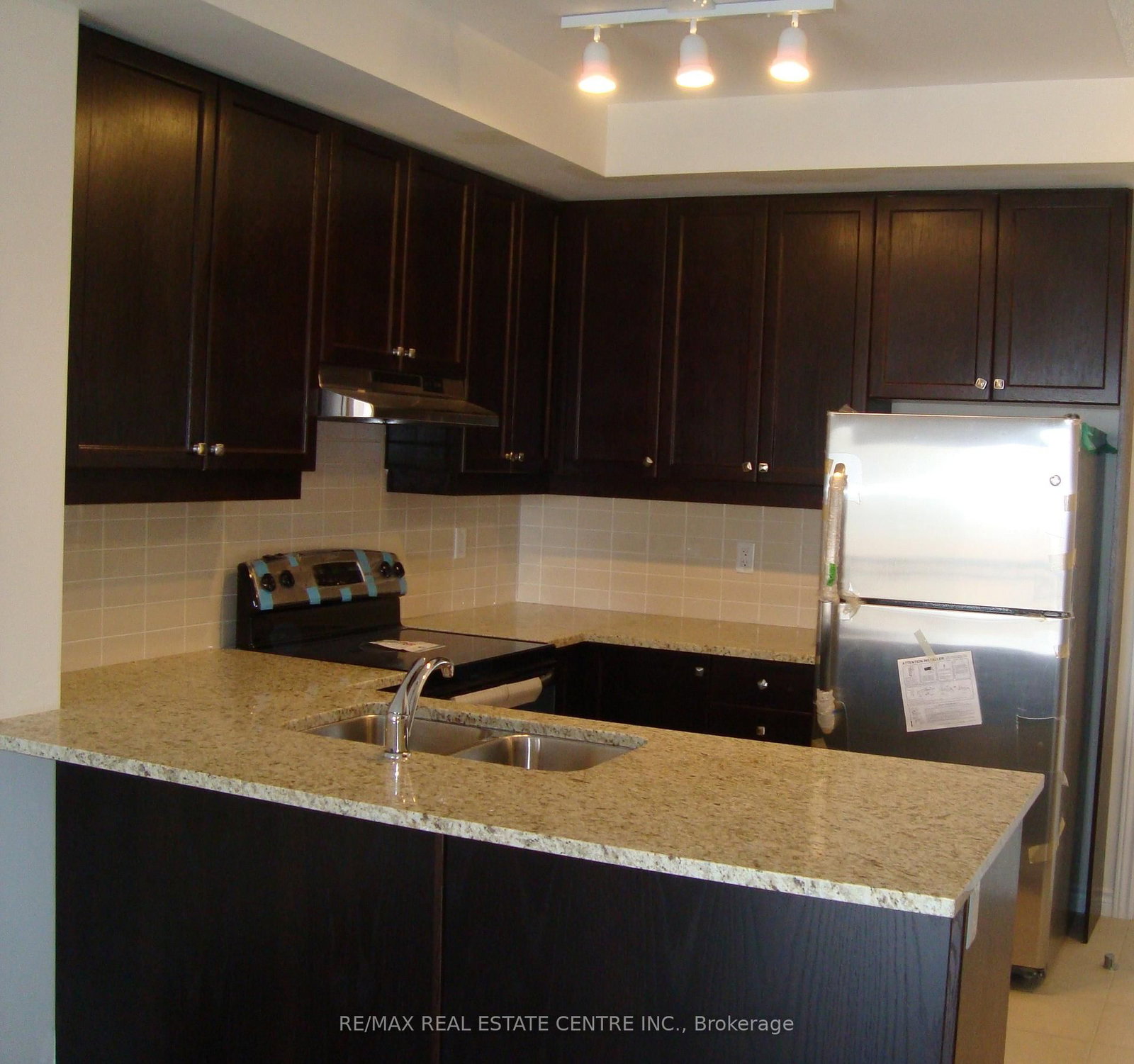 570 Lolita Gardens, Unit 424 - Photo 5