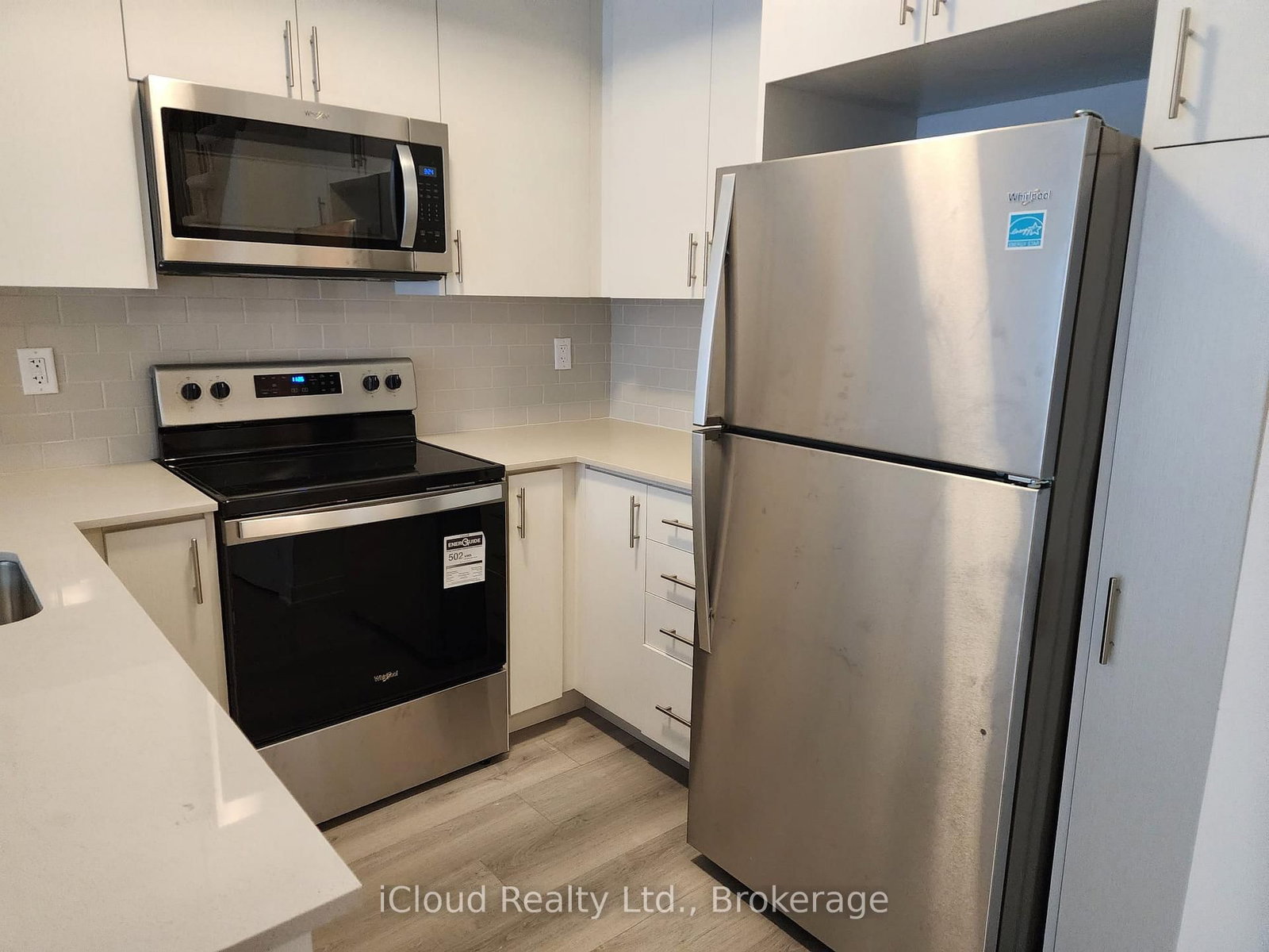 3415 Ridgeway Drive, Unit 14 - Photo 7