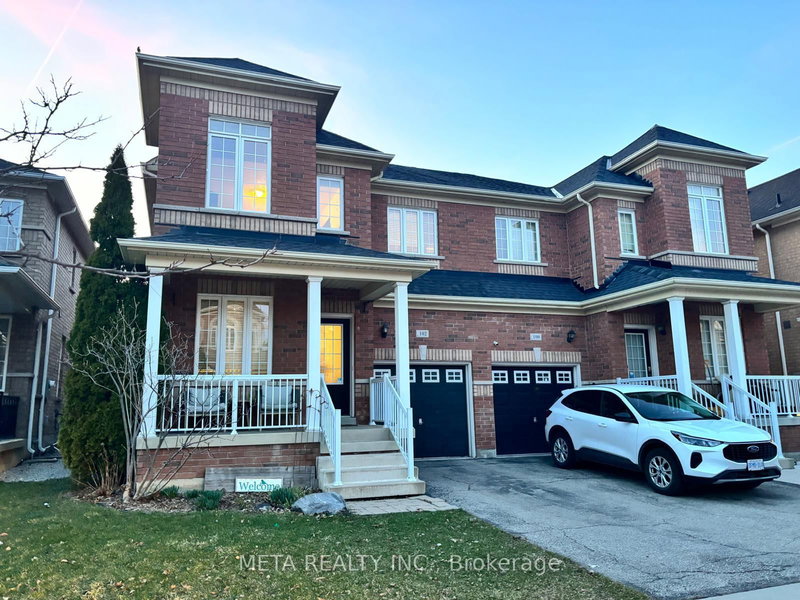 102 Begonia Cres, Brampton, L7A 0M7 | Image 2