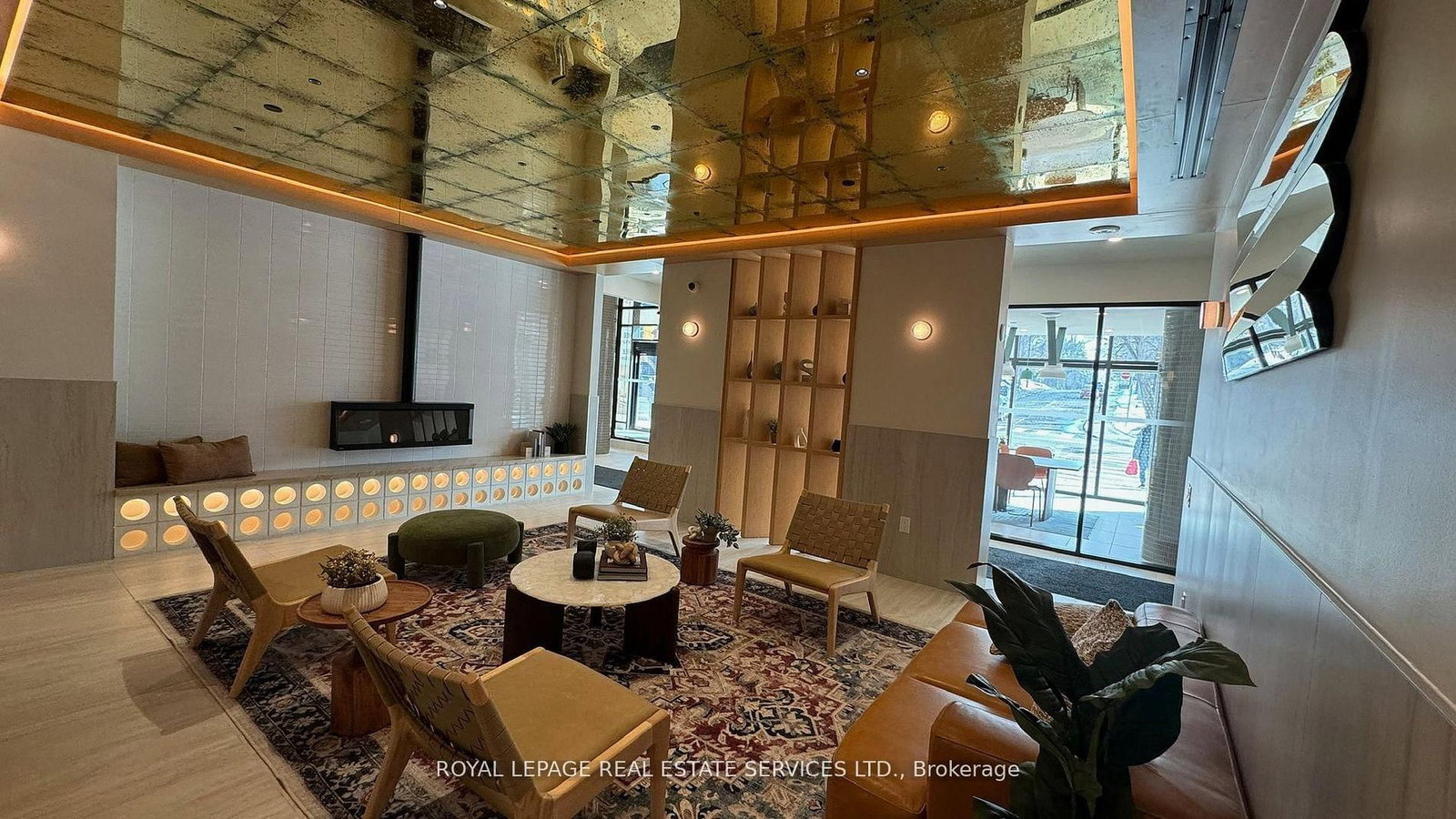 1660 Bloor Street W, Unit 401 - Photo 13