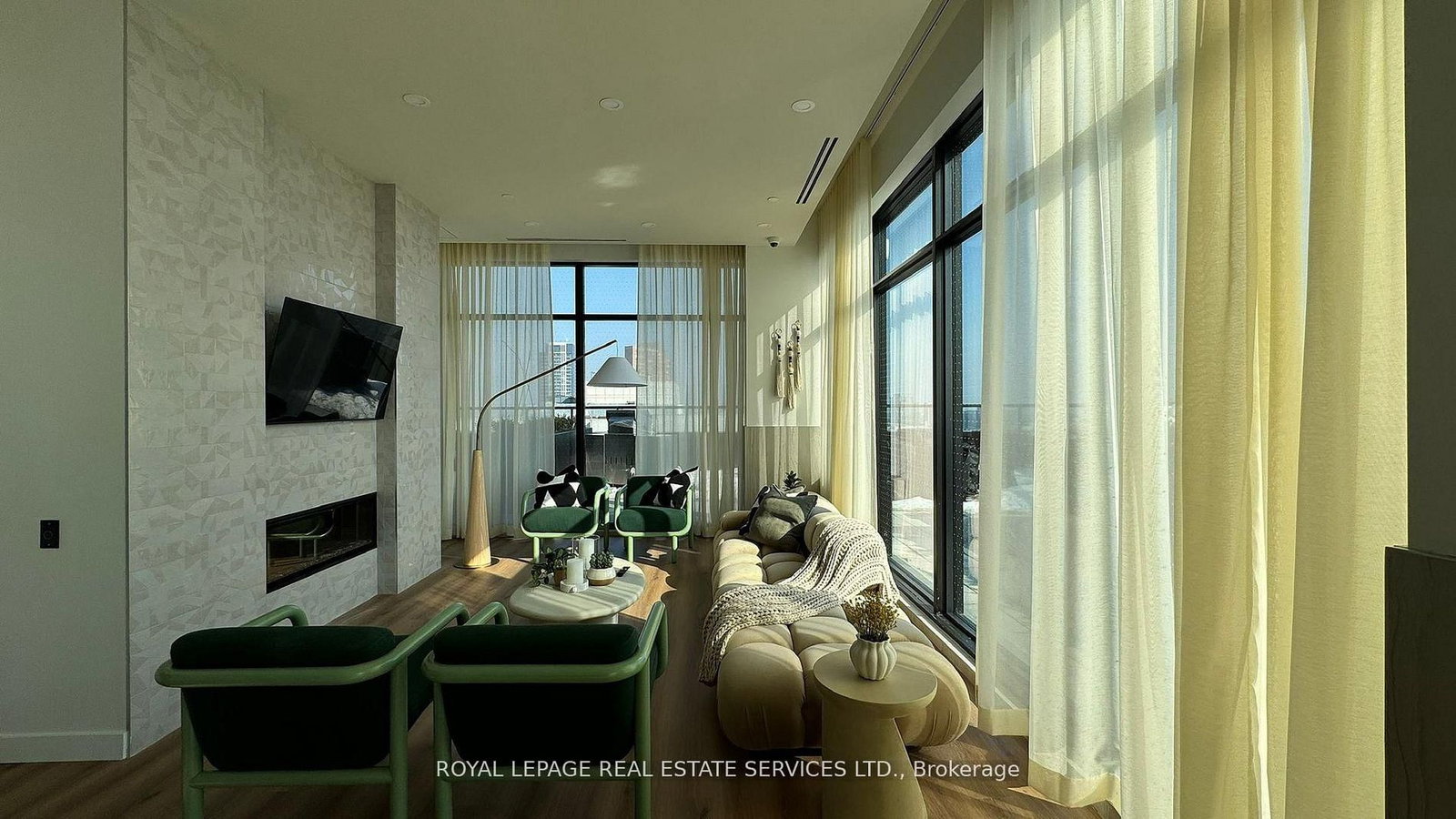 1660 Bloor Street W, Unit 401 - Photo 14