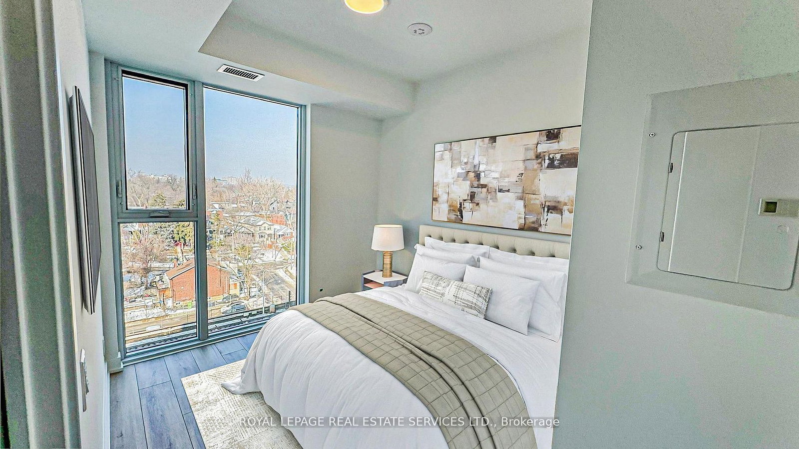 1660 Bloor Street W, Unit 401 - Photo 8