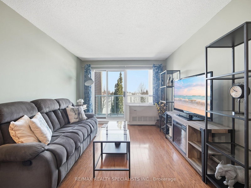 home for sale on 202-55 Via Rosedale null