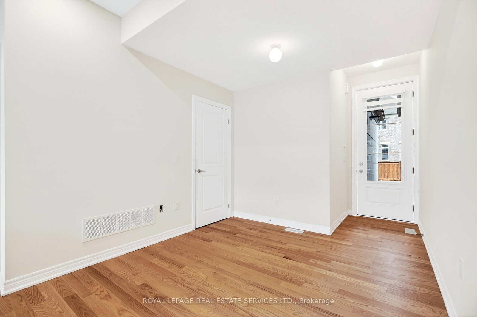 3207 Sixth Line, Unit Unit 2 - Photo 4