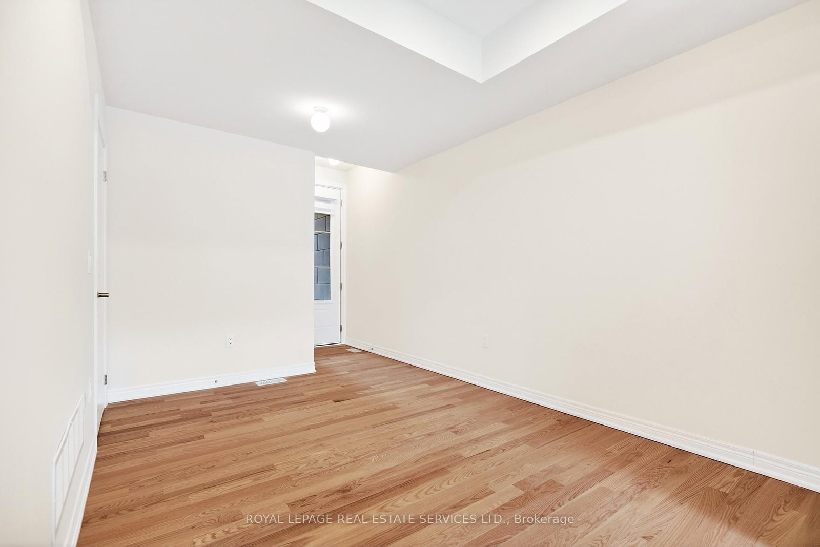 3207 Sixth Line, Unit Unit 2 - Photo 5