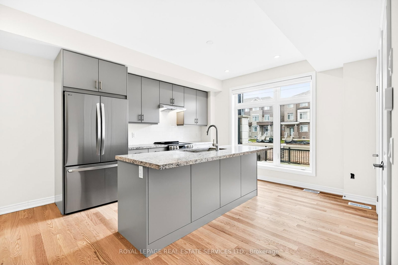 3207 Sixth Line, Unit Unit 2 - Photo 9