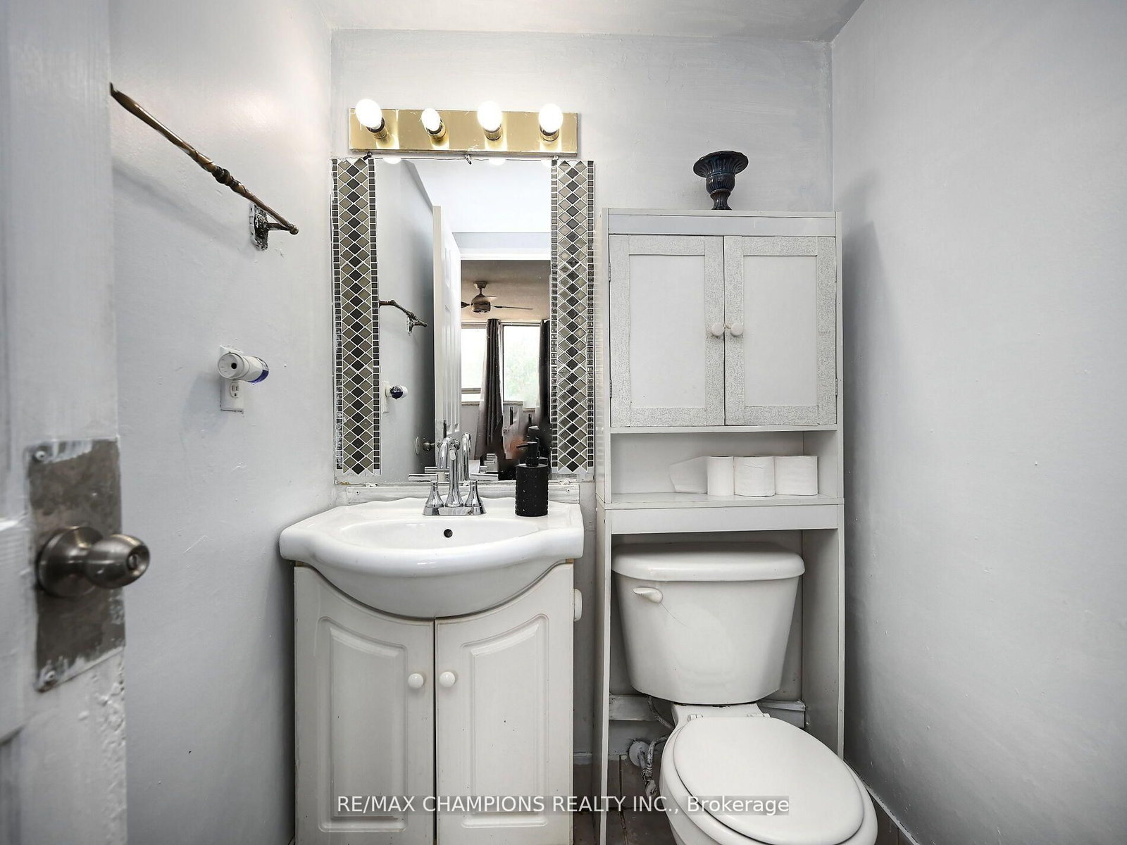 1050 Stainton Drive E, Unit 112 - Photo 12