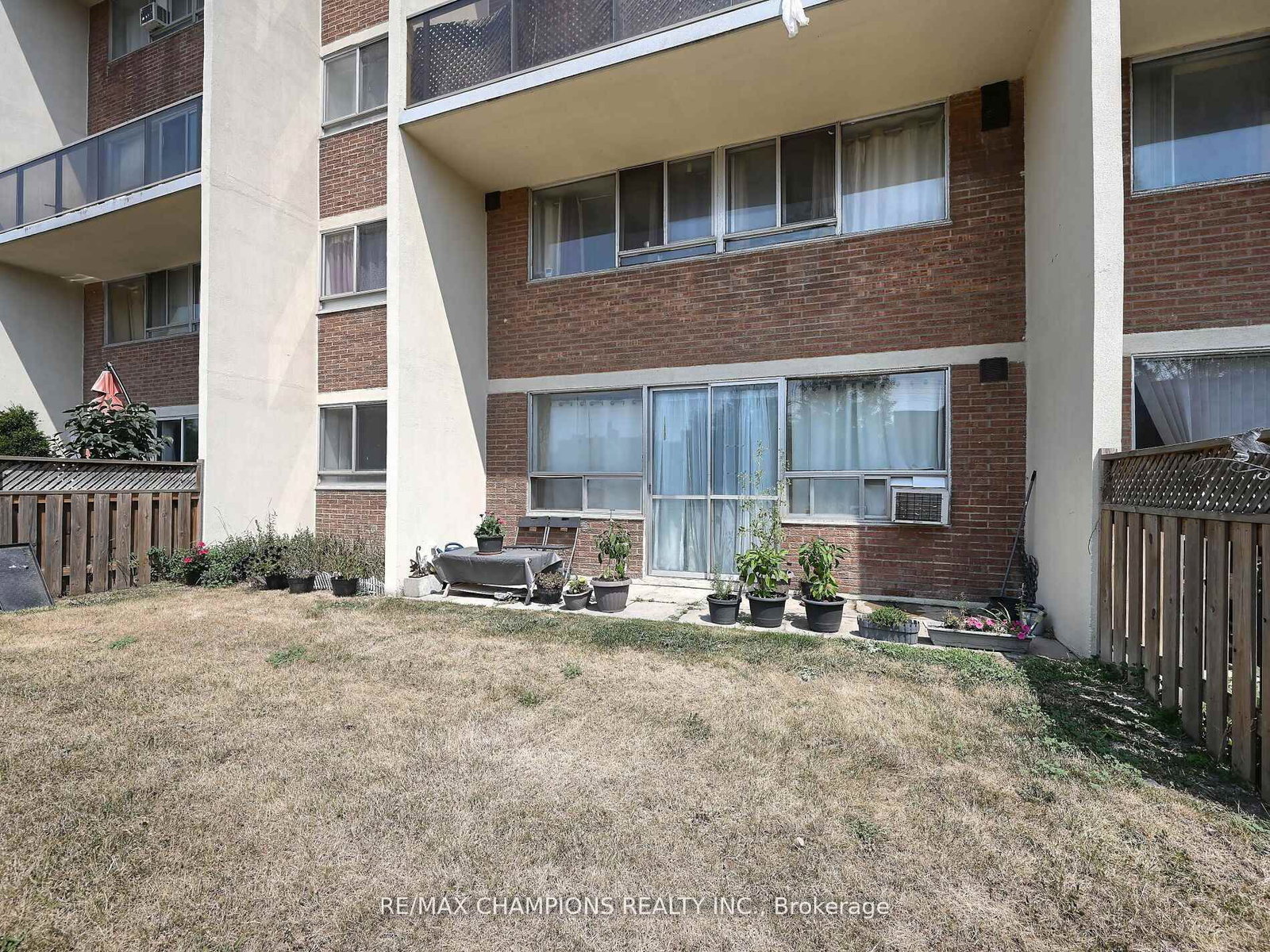1050 Stainton Drive E, Unit 112 - Photo 19