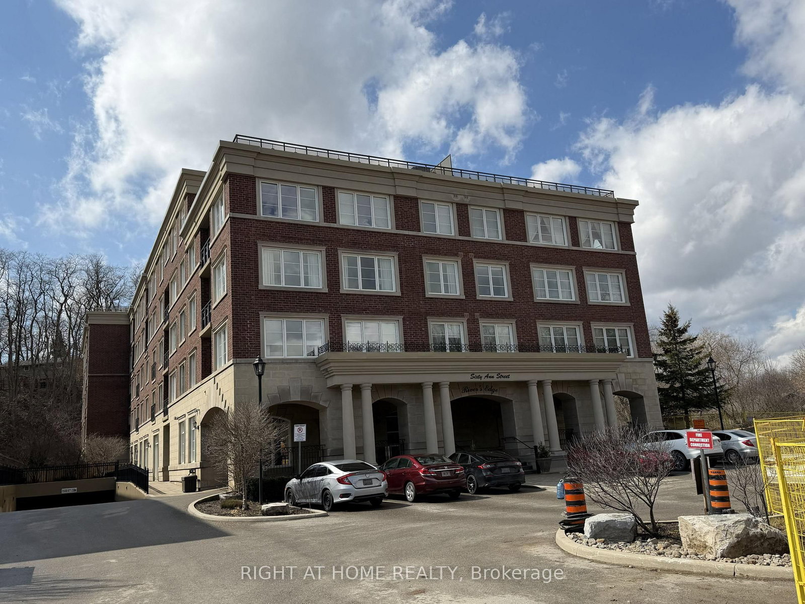 60 Ann Street, Unit 309