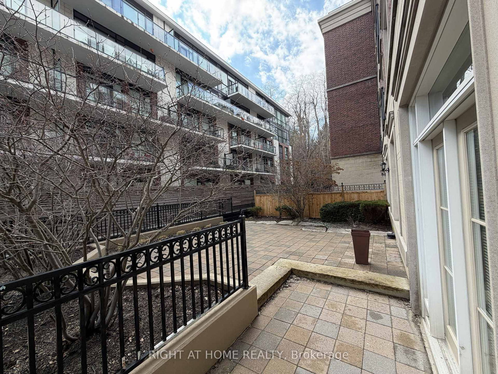 60 Ann Street, Unit 309 - Photo 10