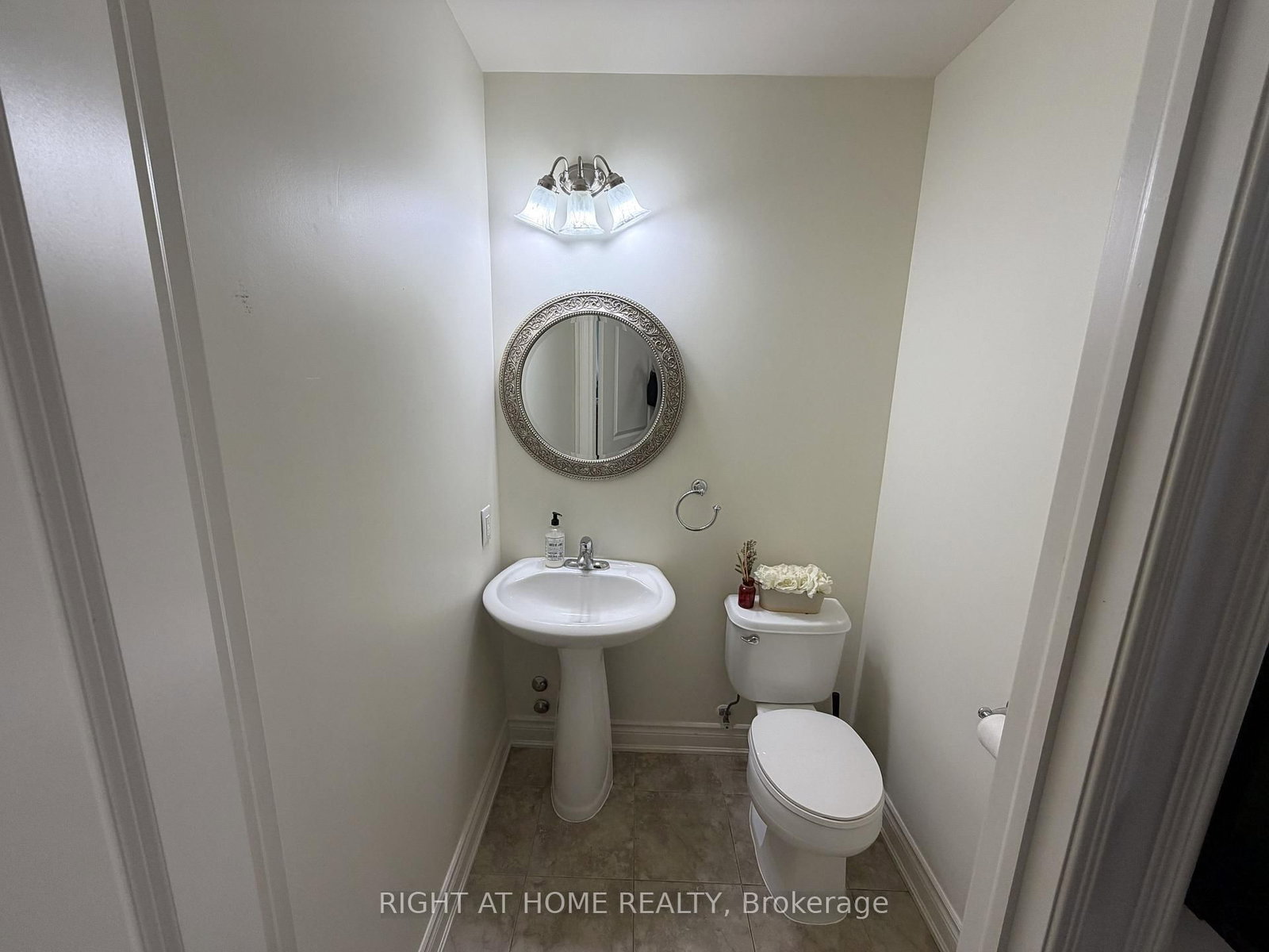 60 Ann Street, Unit 309 - Photo 19