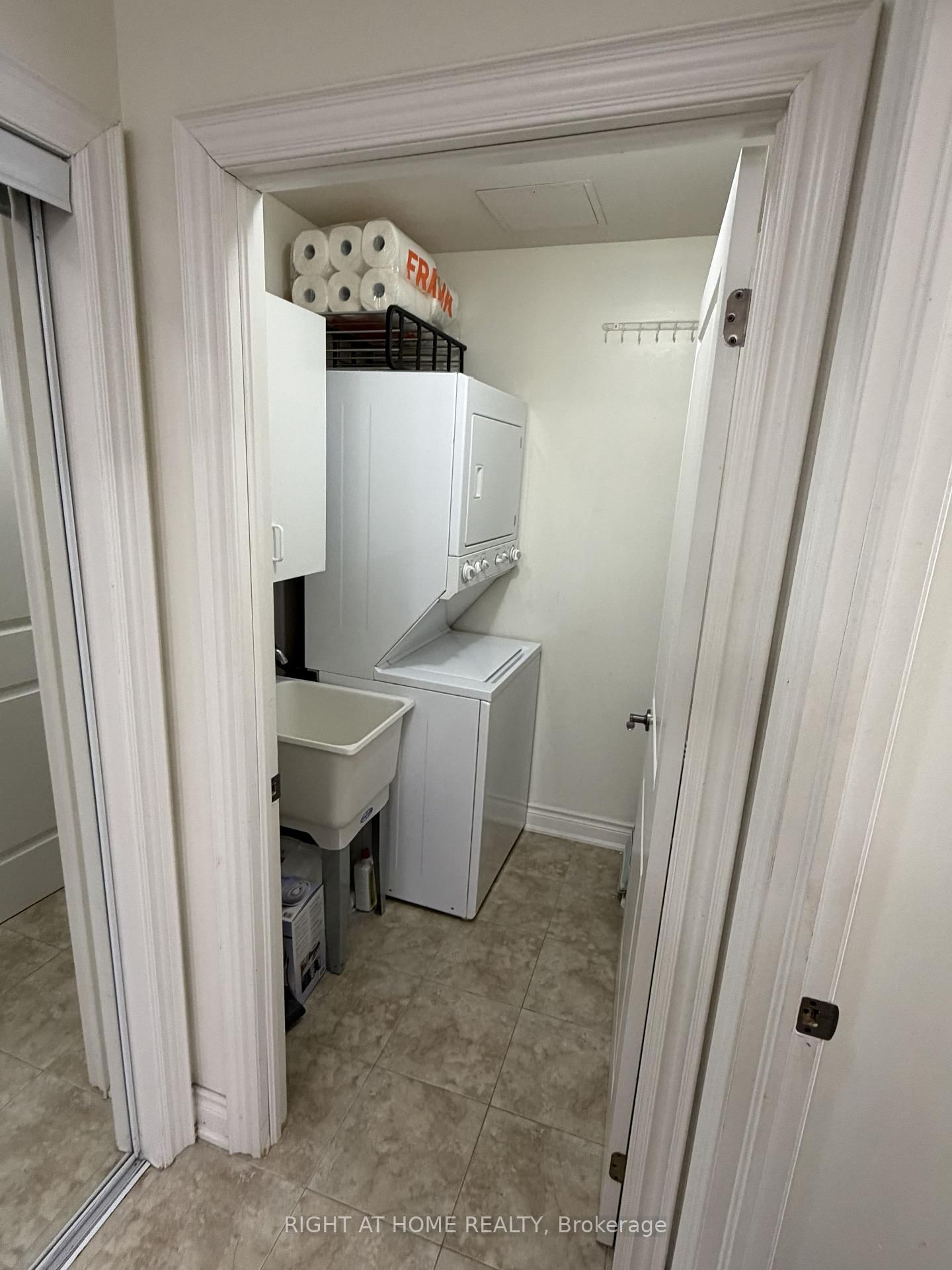 60 Ann Street, Unit 309 - Photo 27