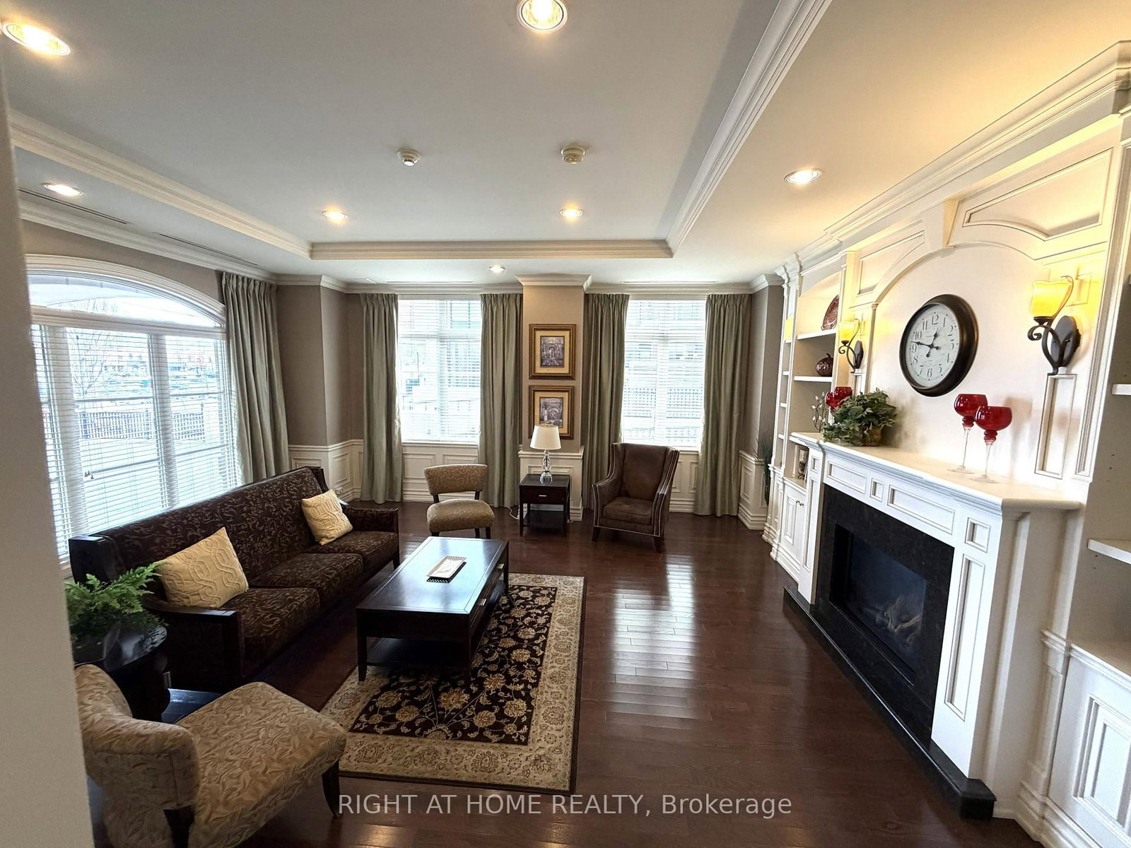 60 Ann Street, Unit 309 - Photo 8