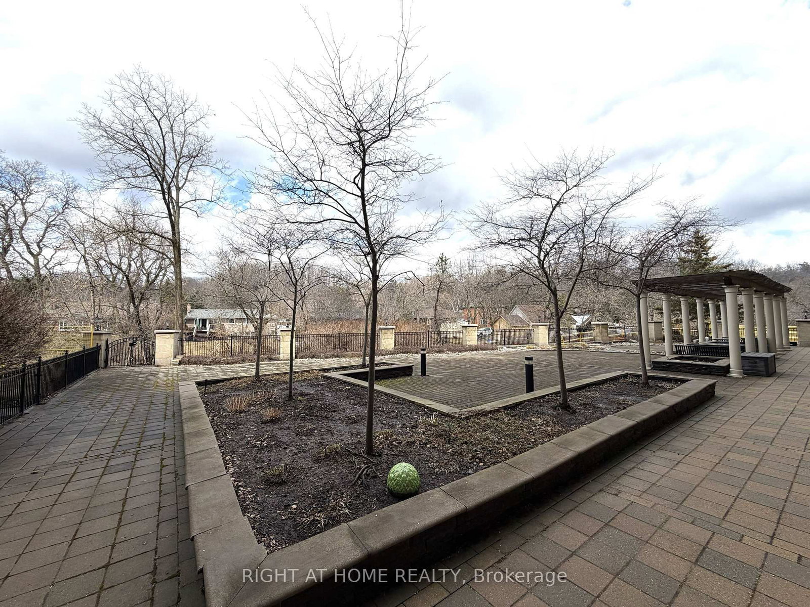 60 Ann Street, Unit 309 - Photo 9