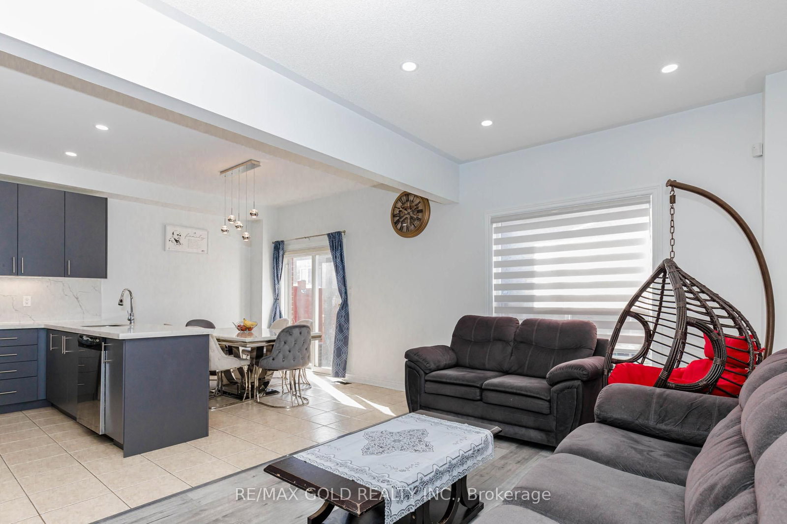 Detached House for sale at 93 Footbridge Crescent, Brampton, Ontario, L6R 0T9 - Sandringham-Wellington - MLS: W12987860