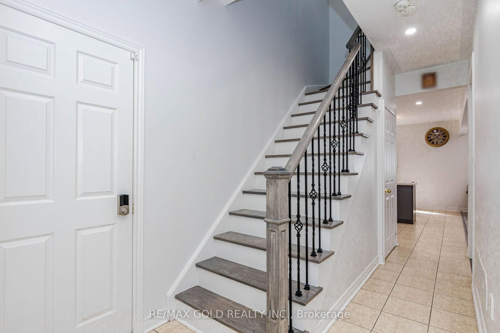 Detached House for sale at 93 Footbridge Crescent, Brampton, Ontario, L6R 0T9 - Sandringham-Wellington - MLS: W12987860