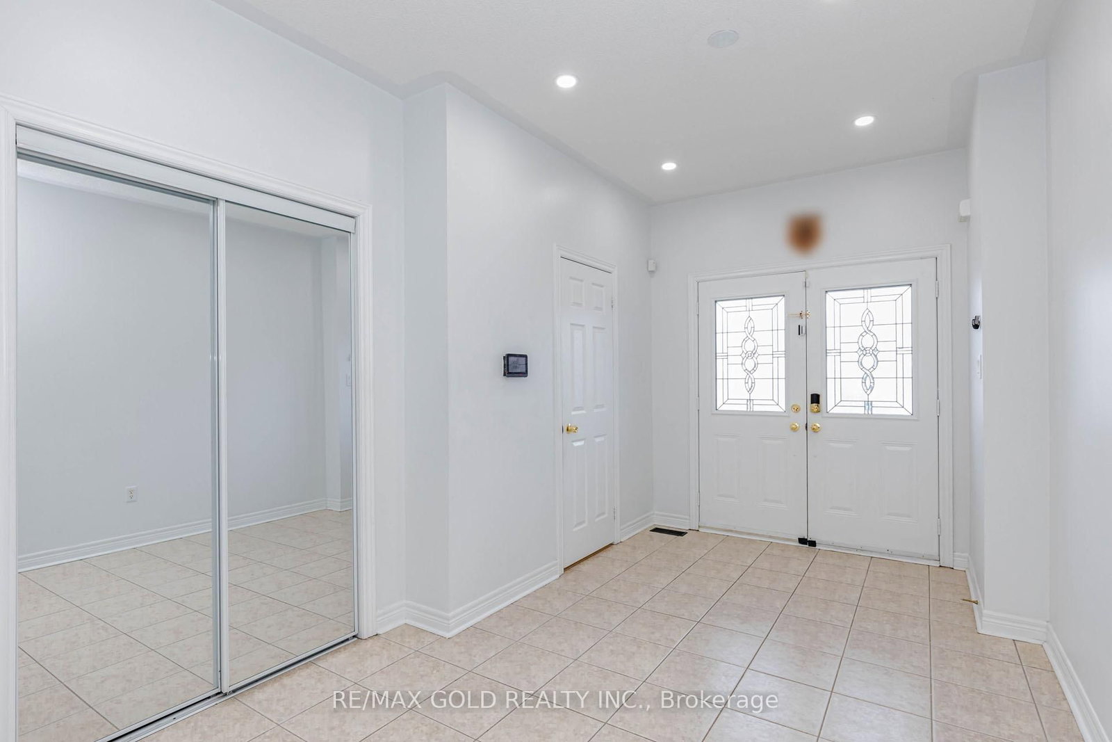 Detached House for sale at 93 Footbridge Crescent, Brampton, Ontario, L6R 0T9 - Sandringham-Wellington - MLS: W12987860