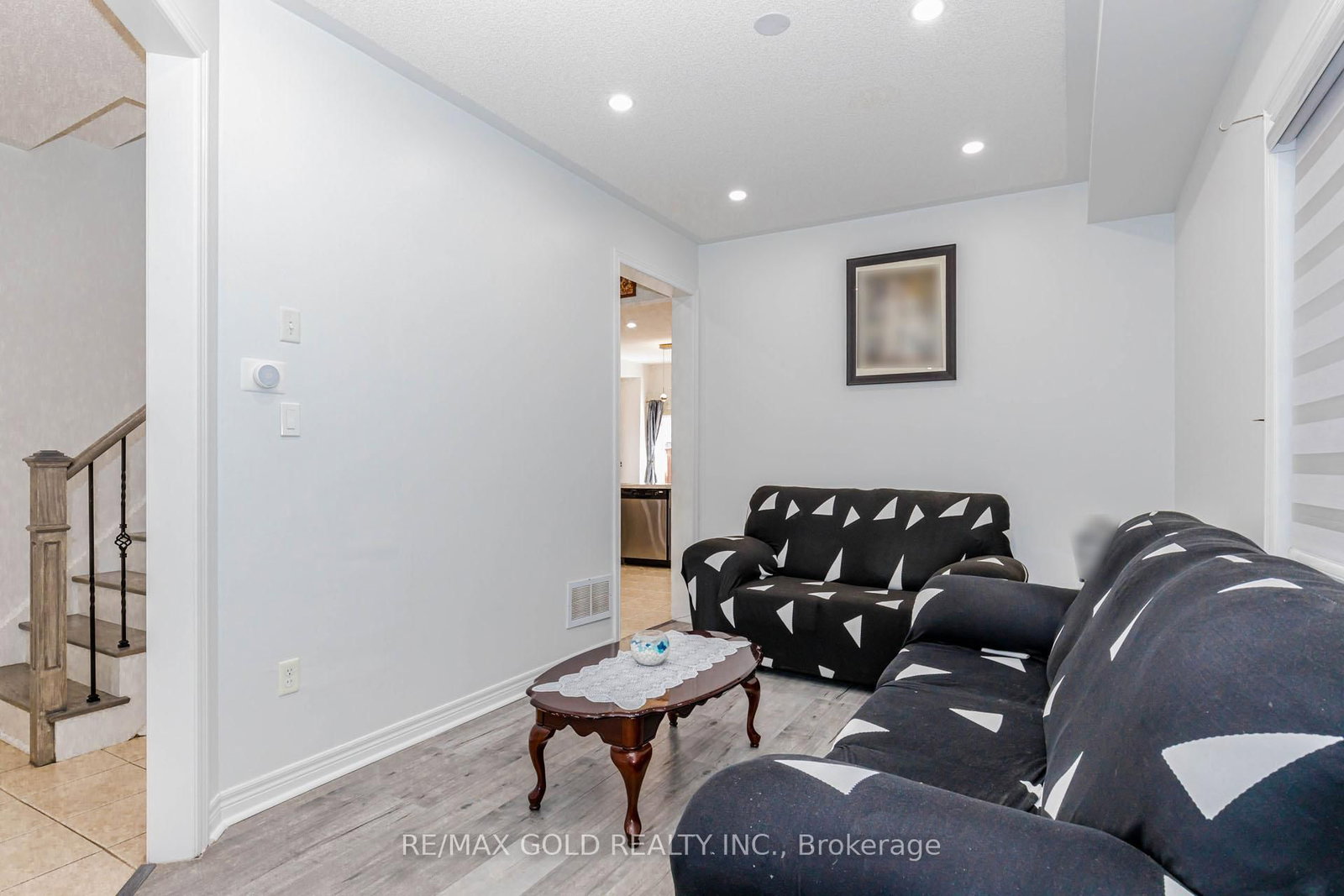 Detached House for sale at 93 Footbridge Crescent, Brampton, Ontario, L6R 0T9 - Sandringham-Wellington - MLS: W12987860