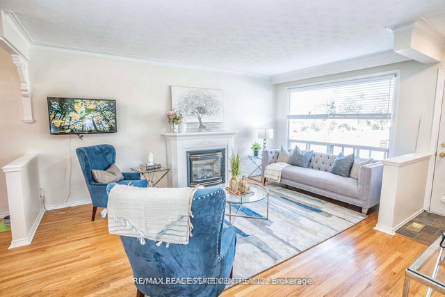 (Upper) - 37 Edgemont Drive