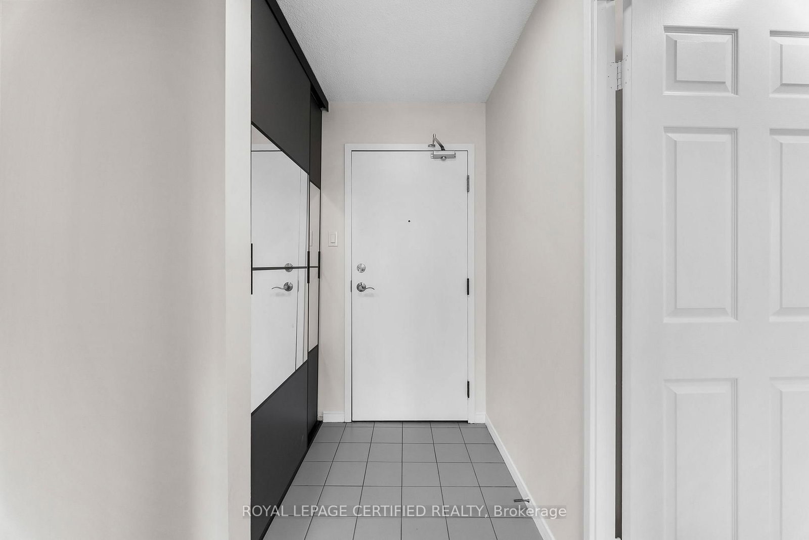 700 Constellation Drive, Unit 210 - Photo 4