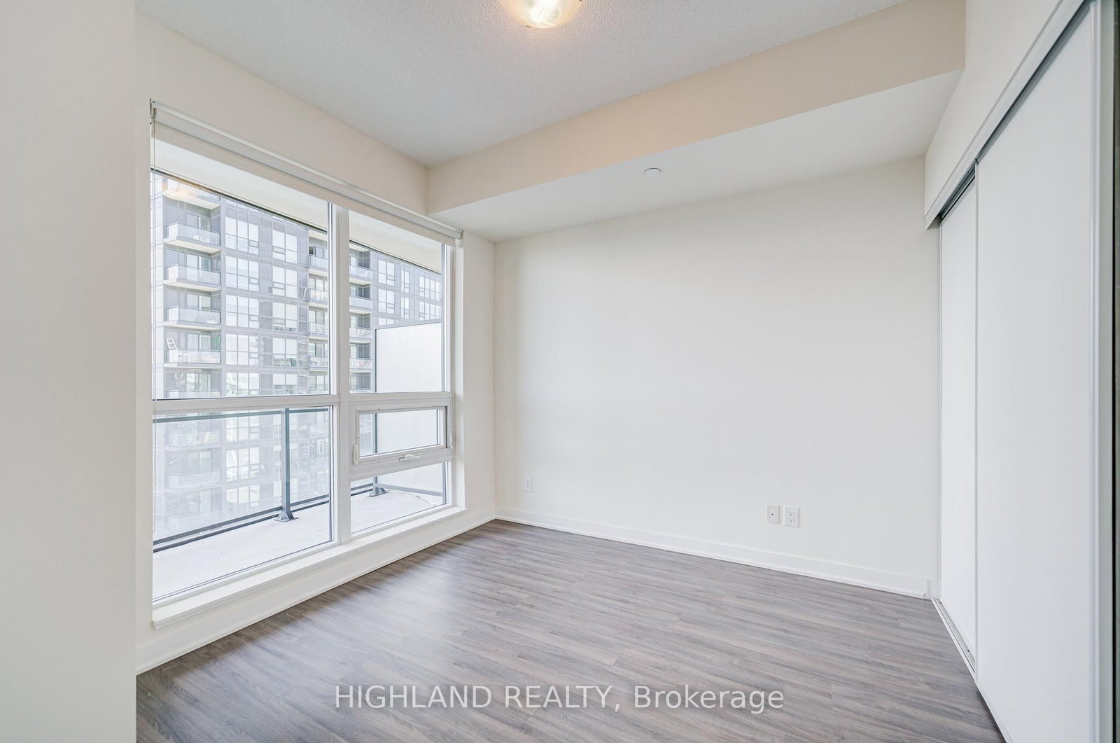 510 Curran Place, Unit 2410 - Photo 11