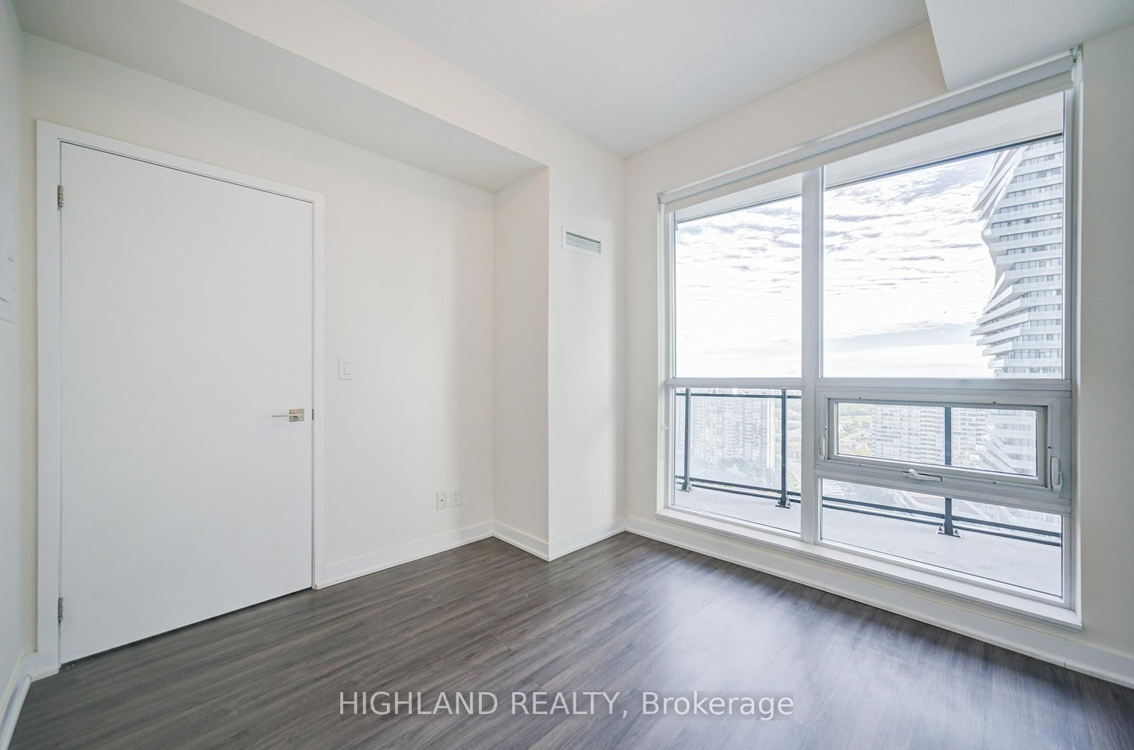 510 Curran Place, Unit 2410 - Photo 12