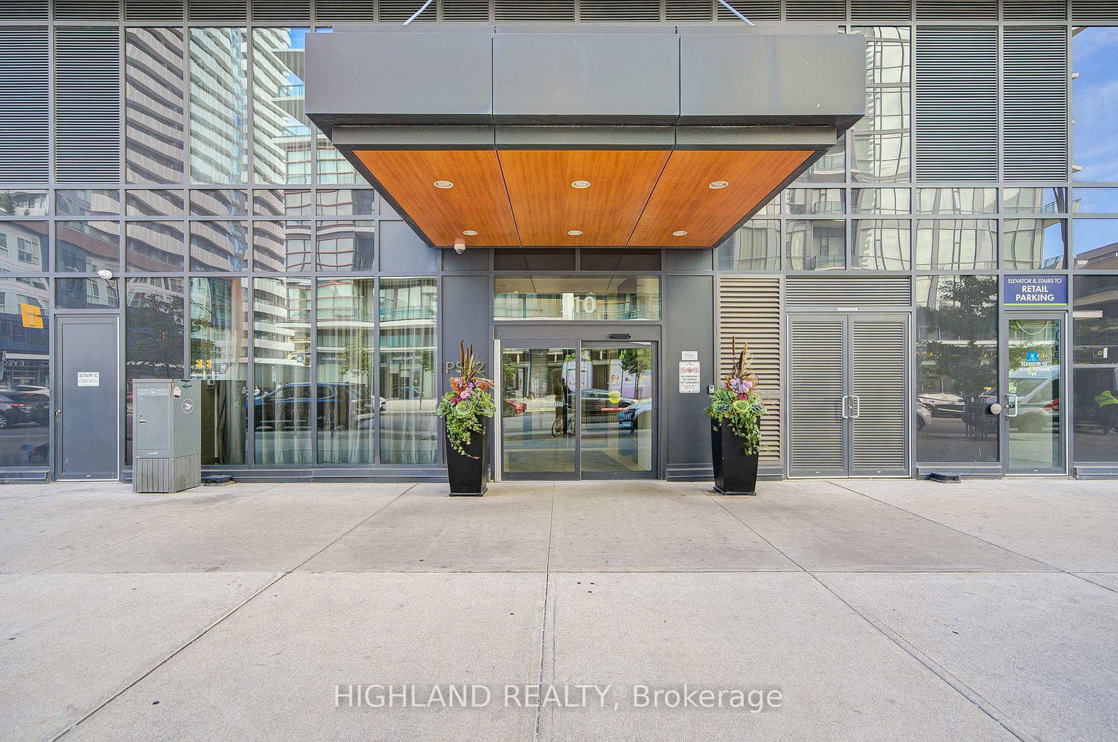 510 Curran Place, Unit 2410 - Photo 2