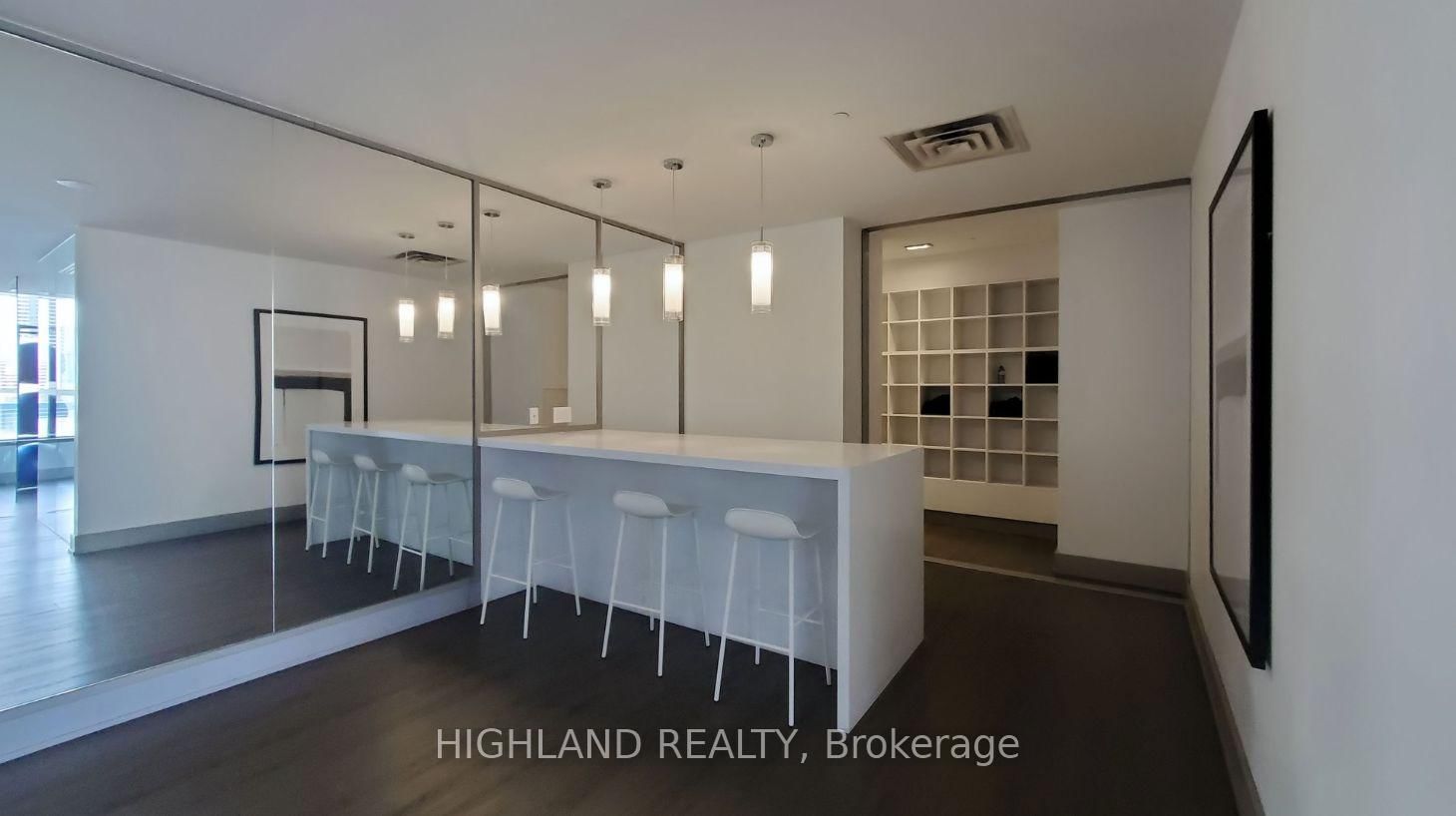 510 Curran Place, Unit 2410 - Photo 20