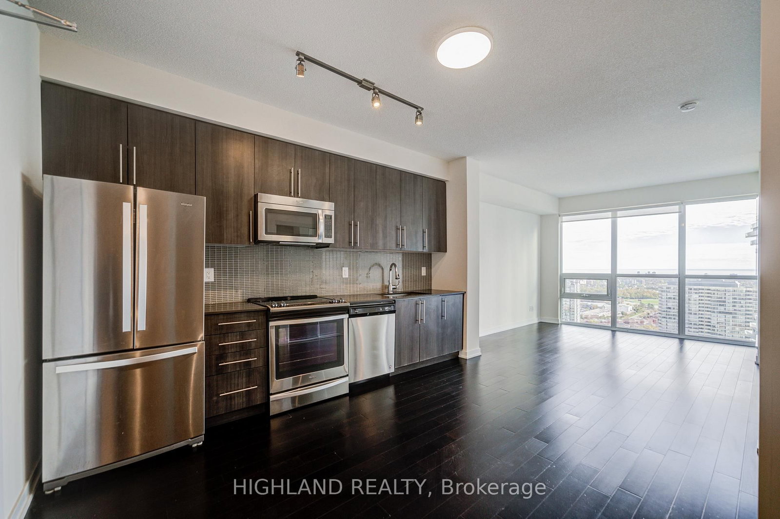 510 Curran Place, Unit 2410 - Photo 5