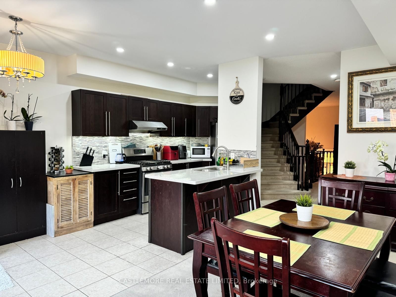 66 Harpreet Circle - Photo 4