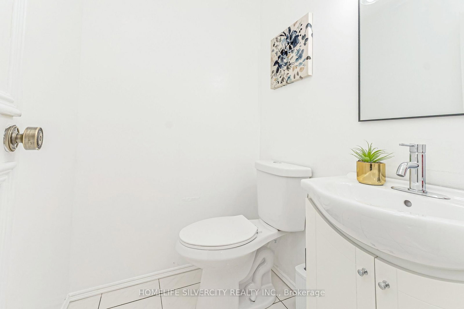 Detached House for sale at 6 Macdougall Drive, Brampton, Ontario, L6S 3P5 - Central Park - MLS: W12988144