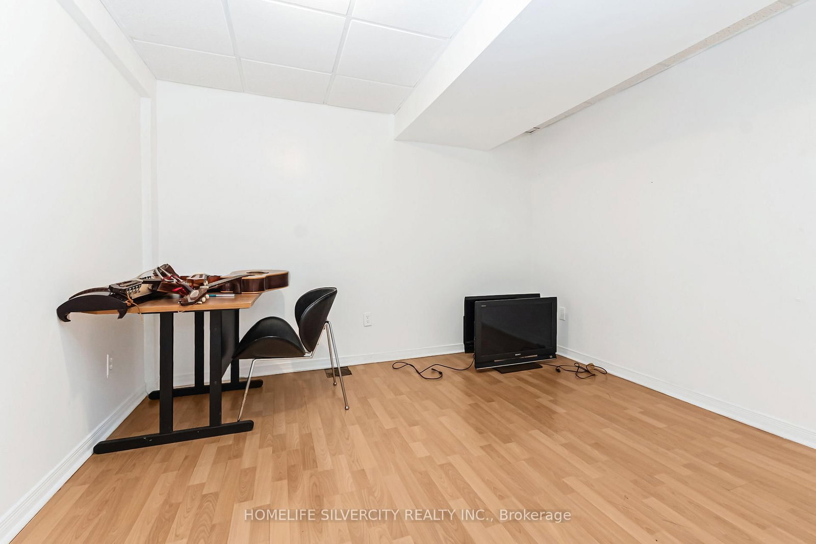 Detached House for sale at 6 Macdougall Drive, Brampton, Ontario, L6S 3P5 - Central Park - MLS: W12988144