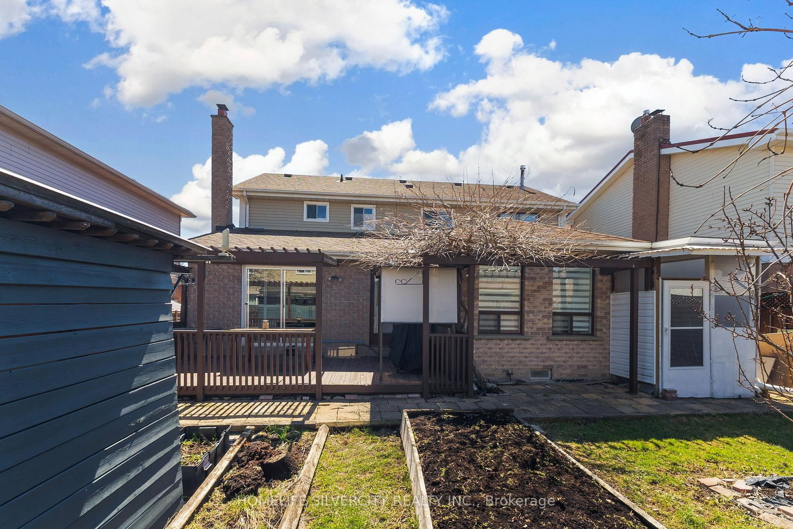 Detached House for sale at 6 Macdougall Drive, Brampton, Ontario, L6S 3P5 - Central Park - MLS: W12988144