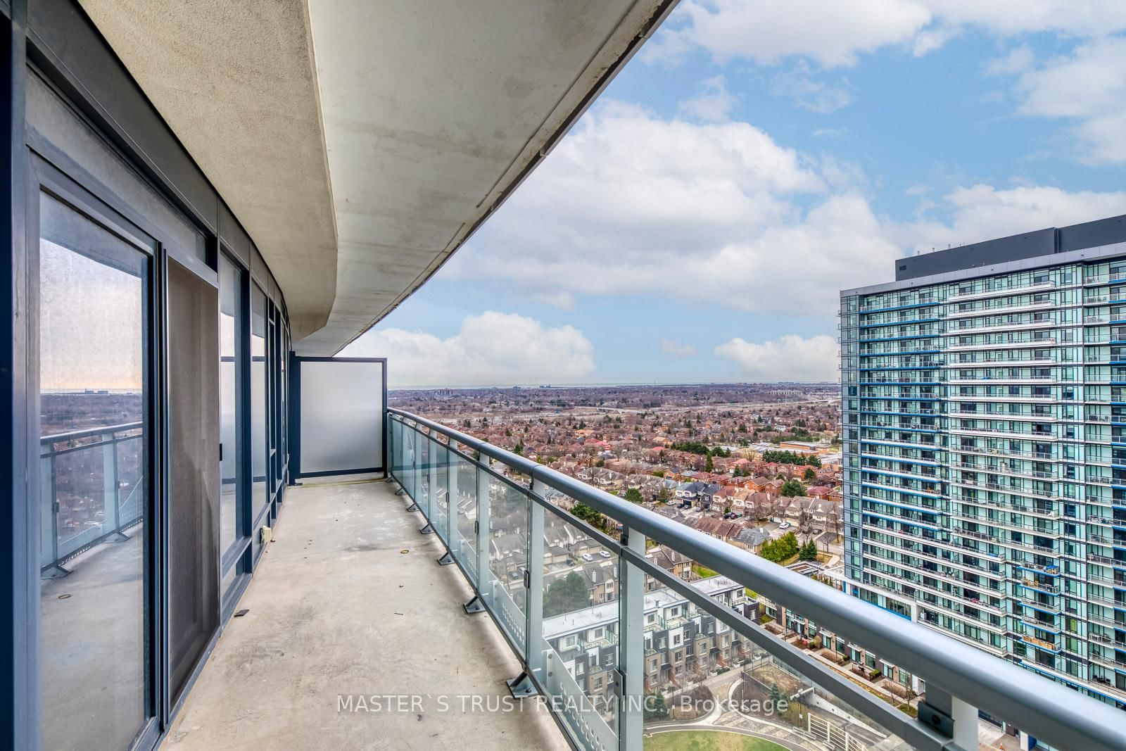 2520 Eglinton Avenue W, Unit 1804 - Photo 22