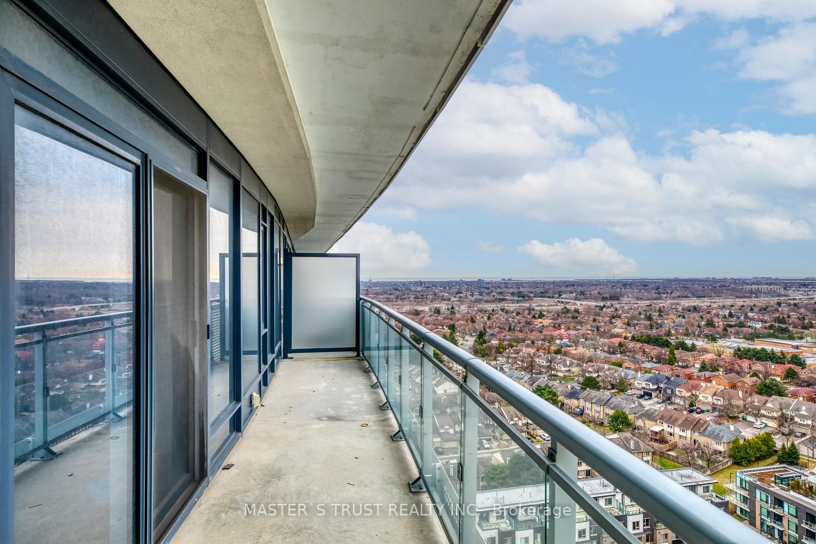 2520 Eglinton Avenue W, Unit 1804 - Photo 23