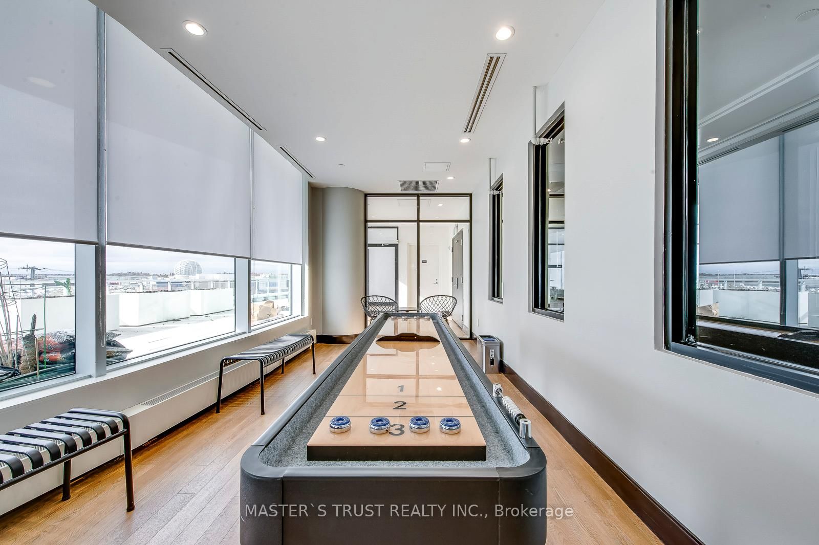 2520 Eglinton Avenue W, Unit 1804 - Photo 34