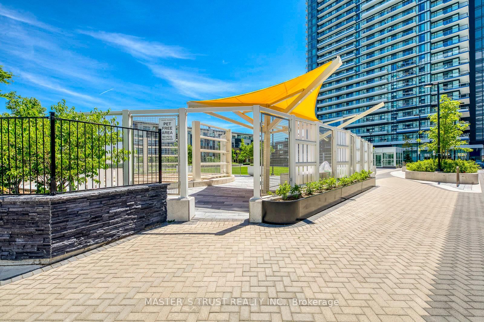 2520 Eglinton Avenue W, Unit 1804 - Photo 43