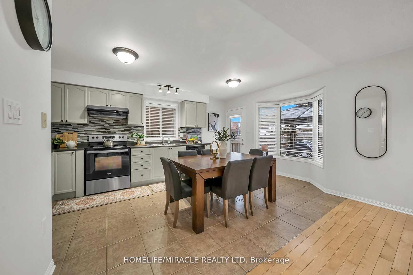 810 Hepburn Road - Photo 16