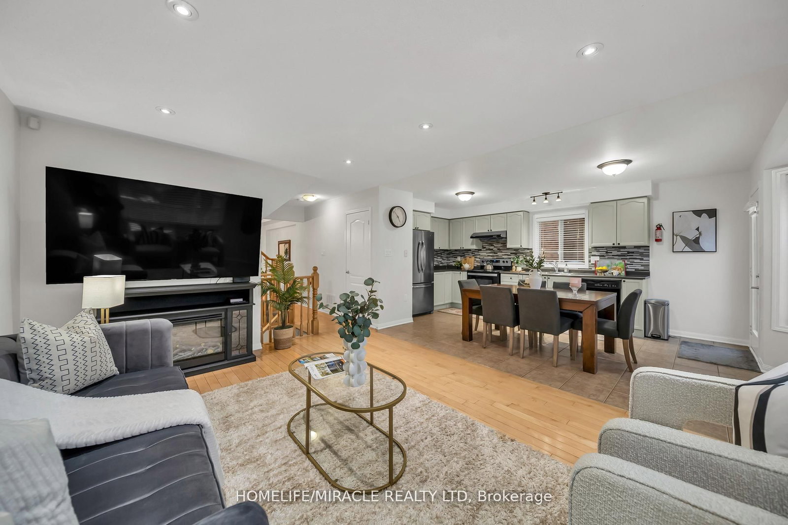 810 Hepburn Road - Photo 21