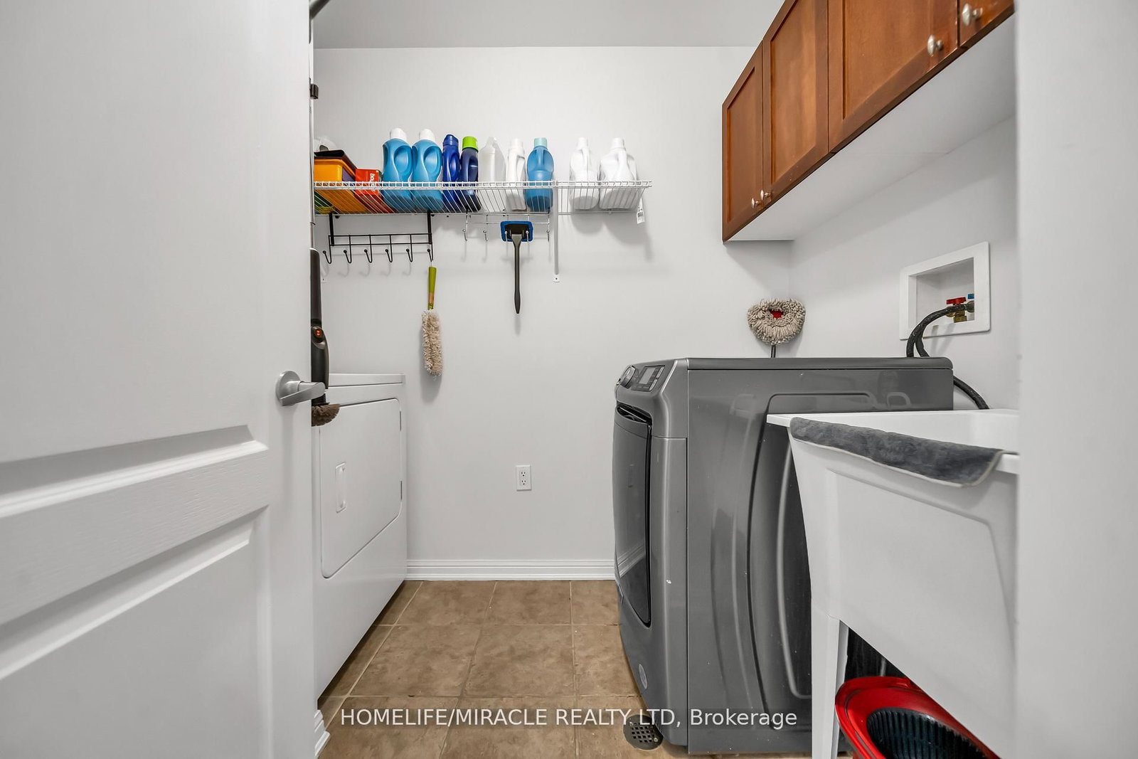 810 Hepburn Road - Photo 29