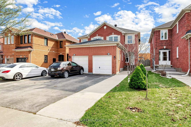 80 Mt Ranier Cres E, Brampton, L6R 2L1 | Image 2