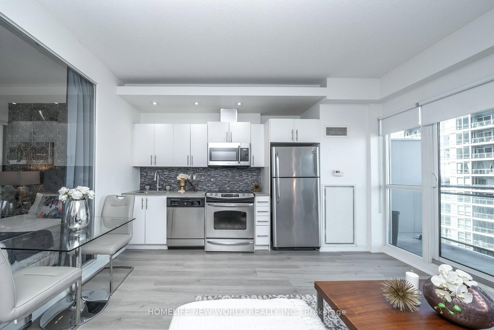 Condo for sale at 1722-165 Legion Road, Toronto, Ontario, M8Y 0B3 - Mimico - MLS: W12988494