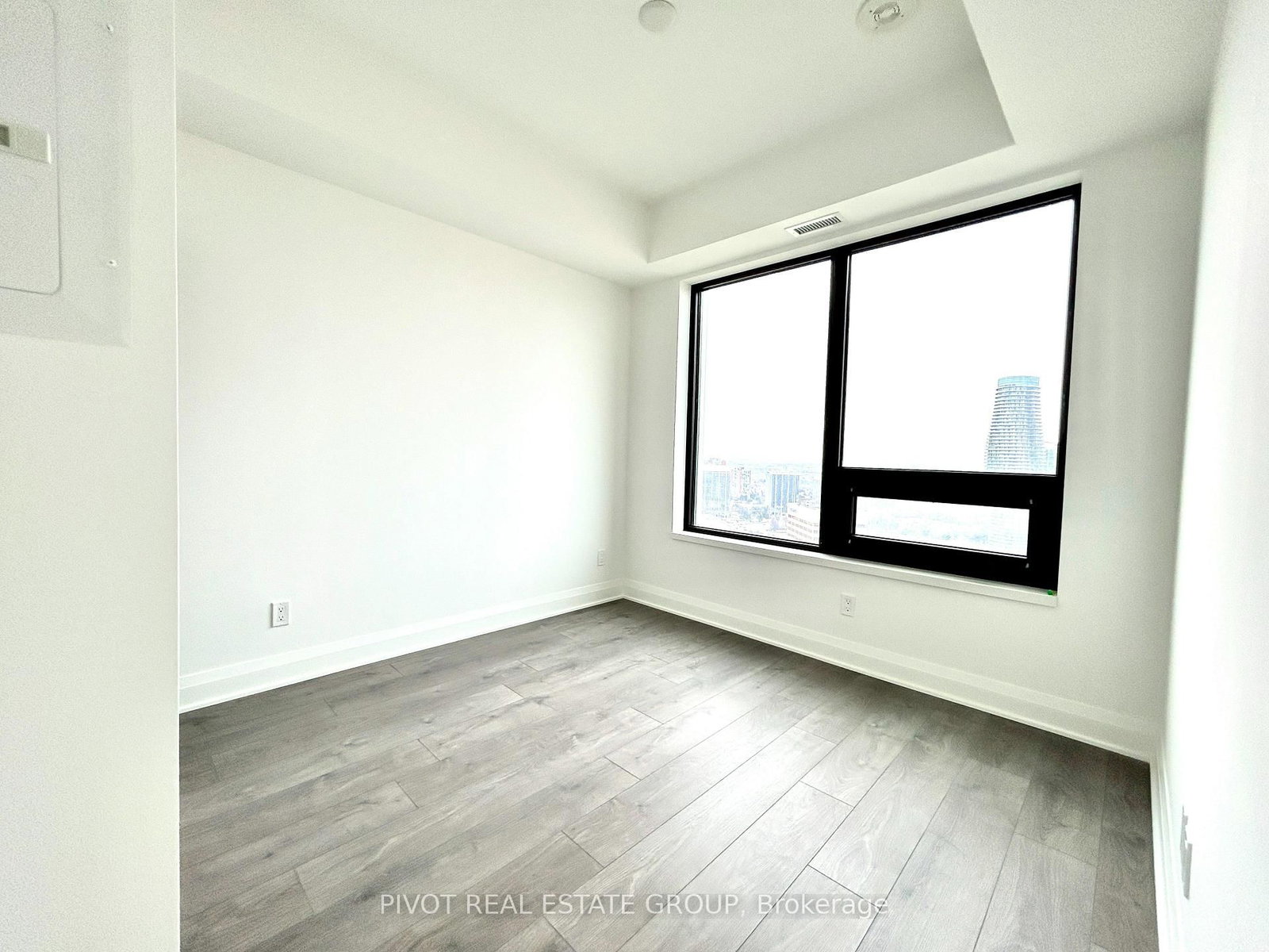 2 Erskine Road, Unit 2511 - Photo 13